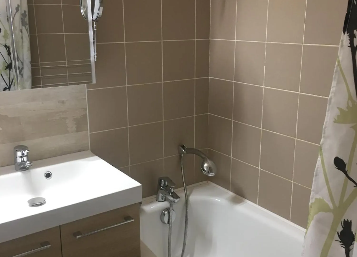Apartamento Bagneres-De-Luchon T3 0*,  Francia